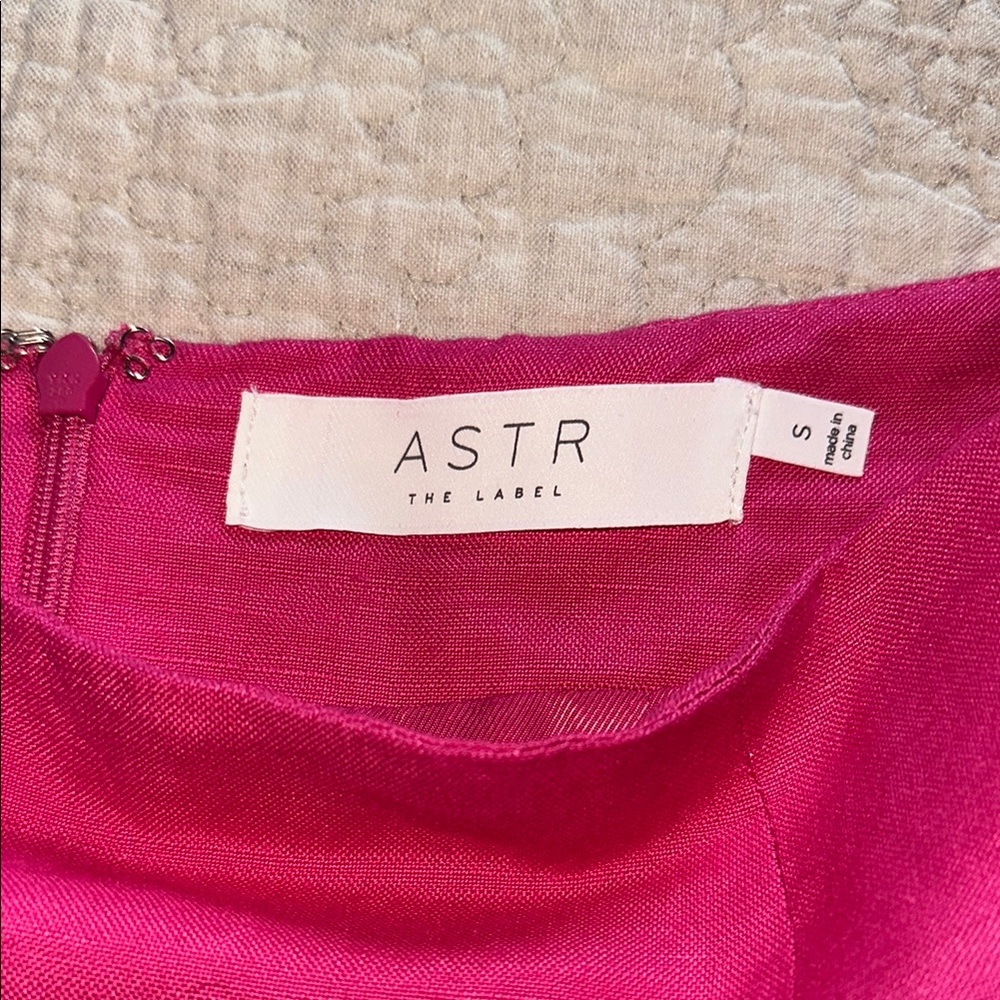ASTR The Label Pink Linen Skirt - Picture 3 of 6